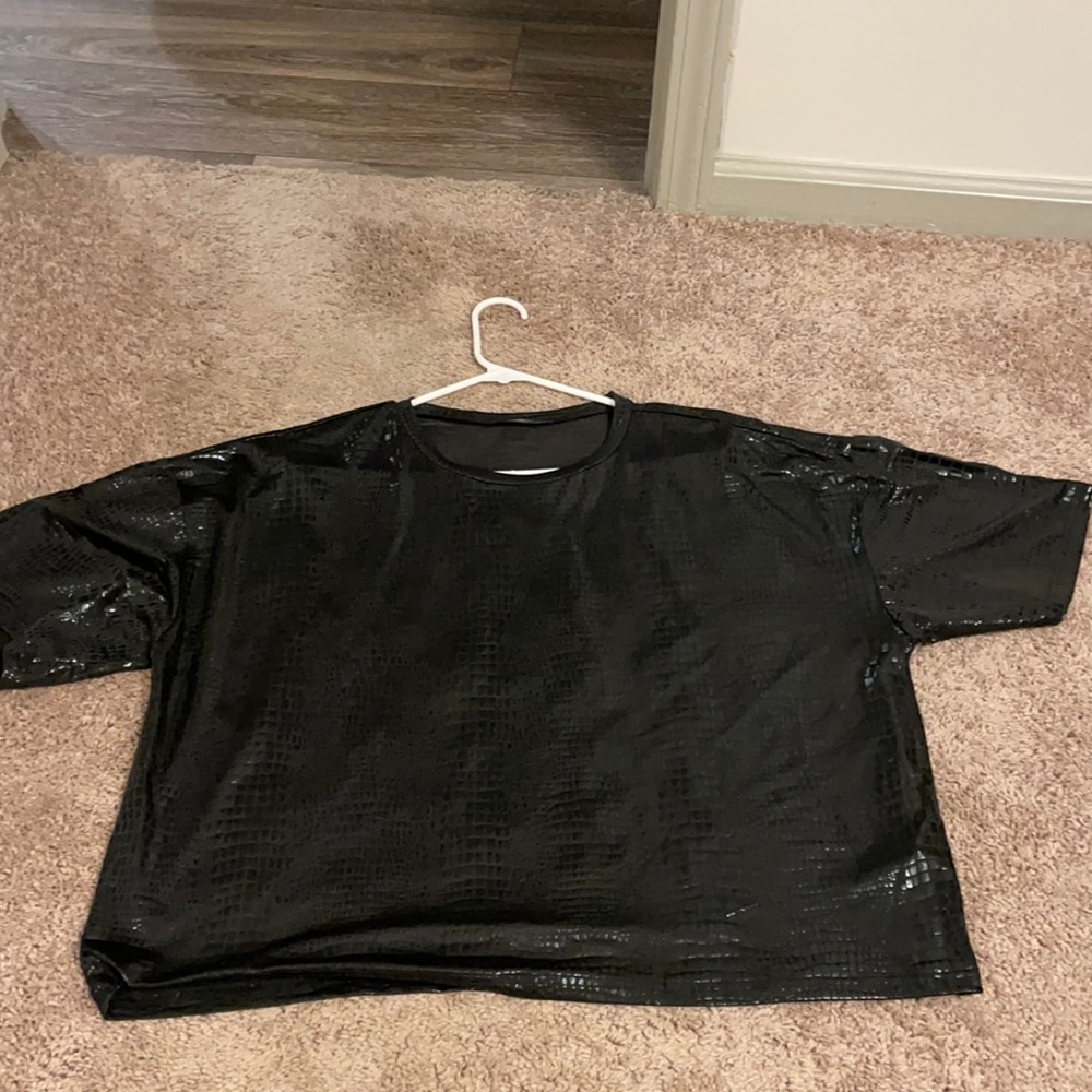 SHEIN Snake Skin pattern short sleeve top